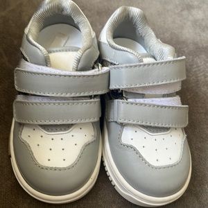 Dior sneakers worn once